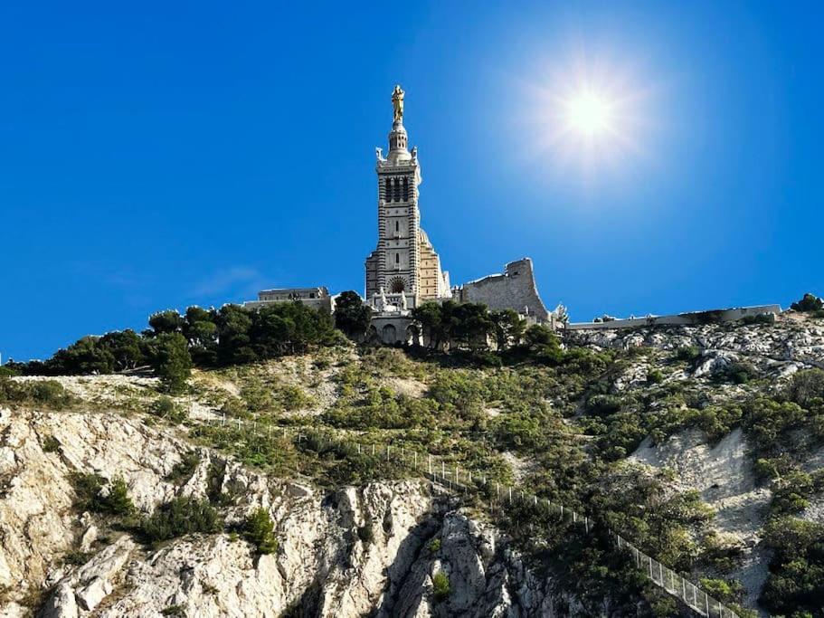 마르세유 Superbe T3 Au Pieds De Notre Dame De La Garde 아파트 외부 사진